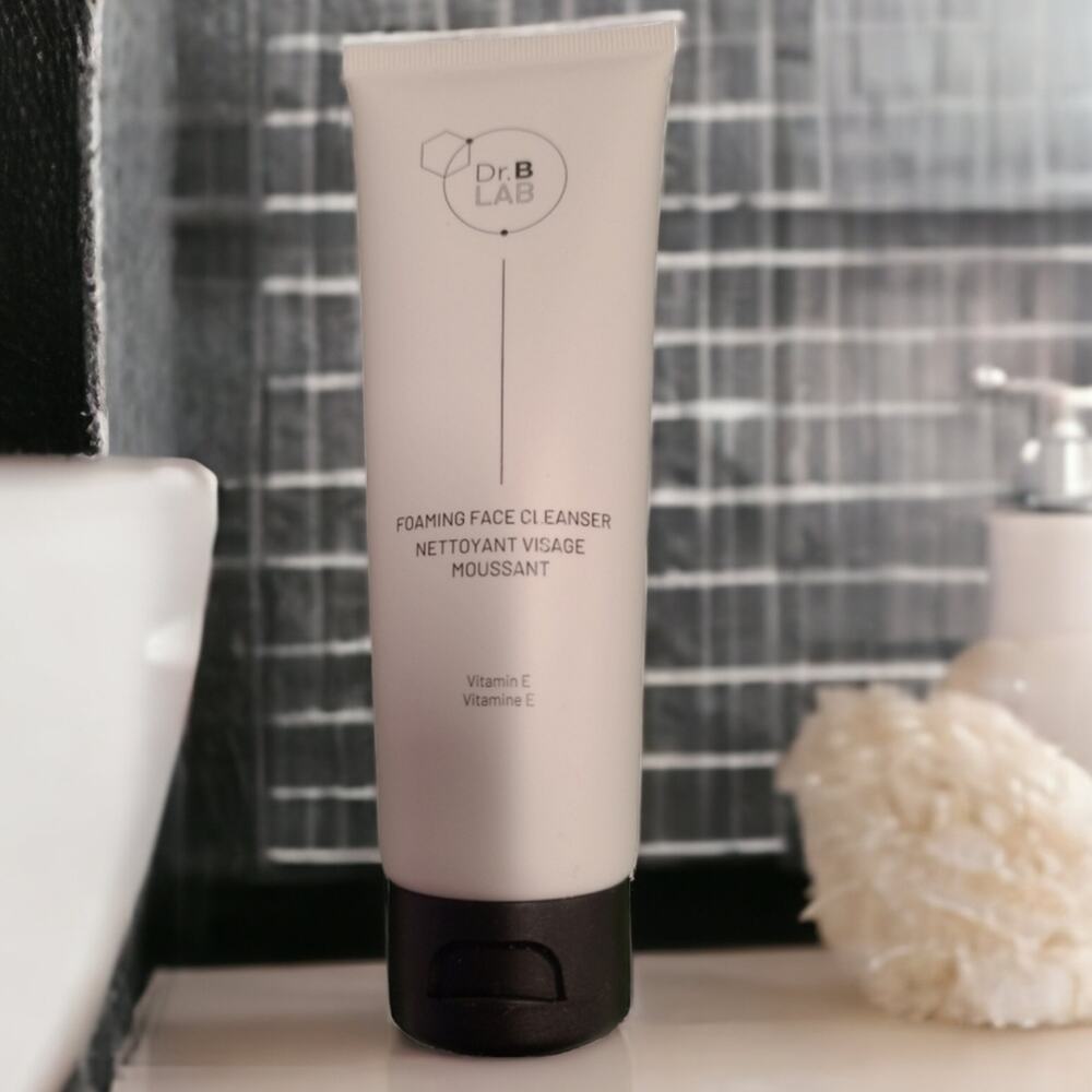 DR. B Lab- Foaming Face Cleanser- Vitamin E- Dr. Brandt - New / Sealed 4.2 oz